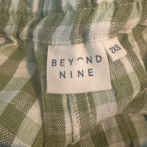 Beyond Nine Mabel Linen Checkered Pants Size 2XS - Picture 4 of 4